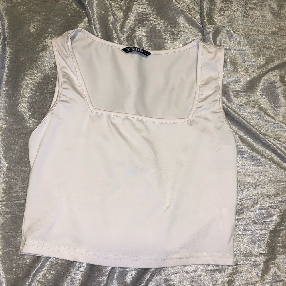 Cropped tank top